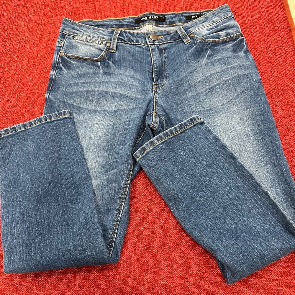 Max Jeans Women's Regular rise Cropped Straight Leg Denim Jeans